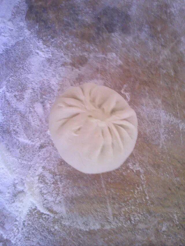 香菇豆腐鸡蛋包子步骤9