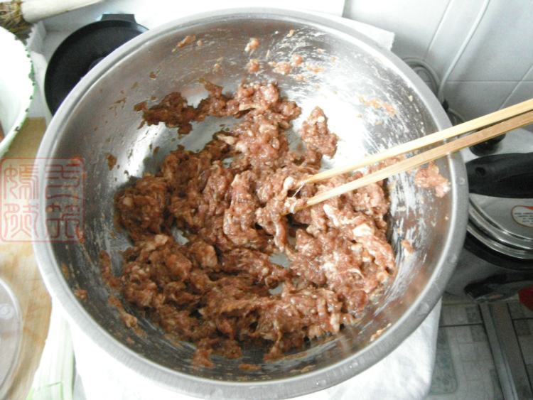 黑木耳香菇猪肉包步骤5