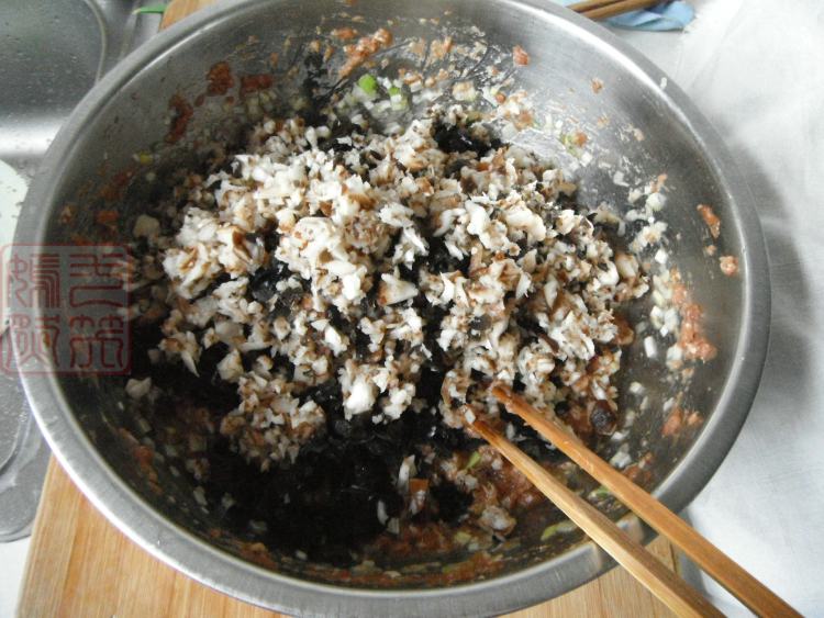 黑木耳香菇猪肉包步骤11