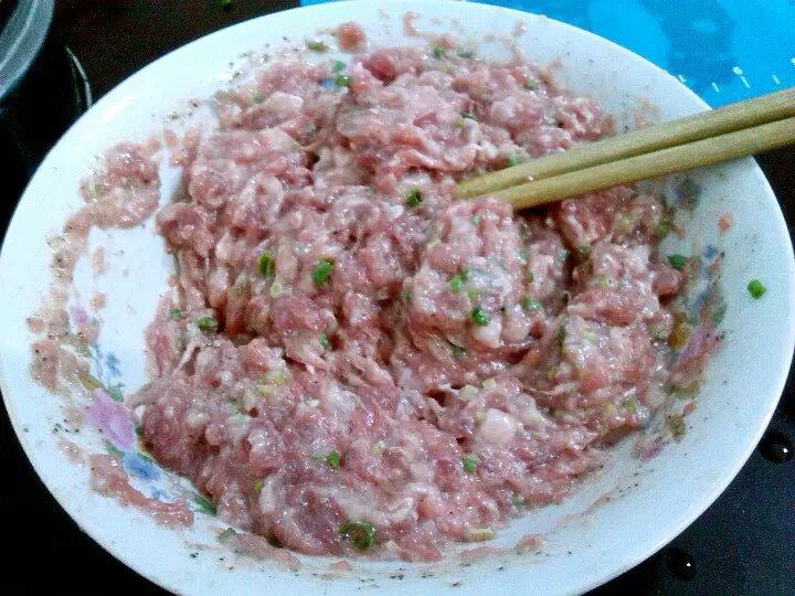快手小笼包步骤1