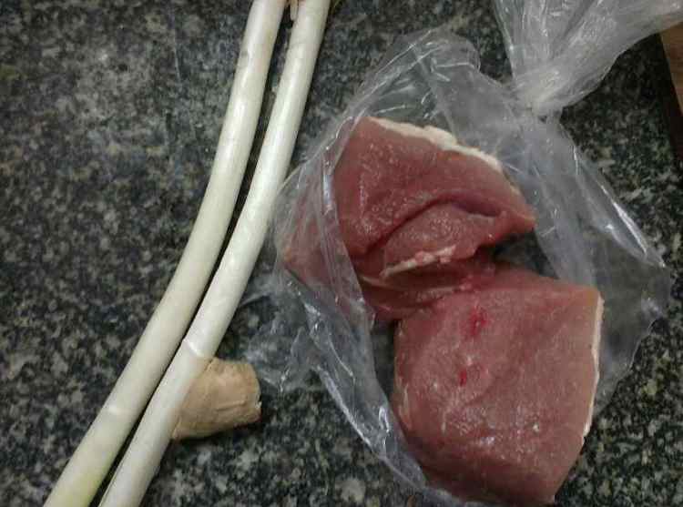 白菜粉条大肉包步骤3