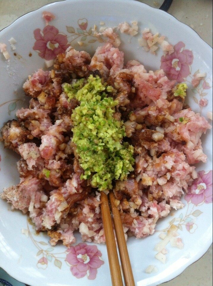 莲藕猪肉包步骤5