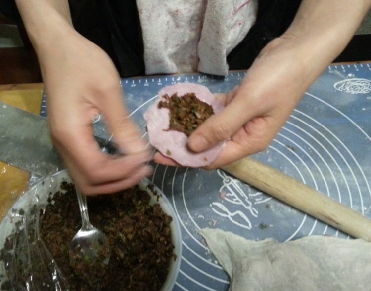 紫薯咸菜肉包步骤8
