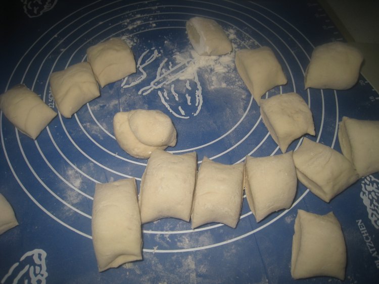 木耳鸡蛋包子步骤9