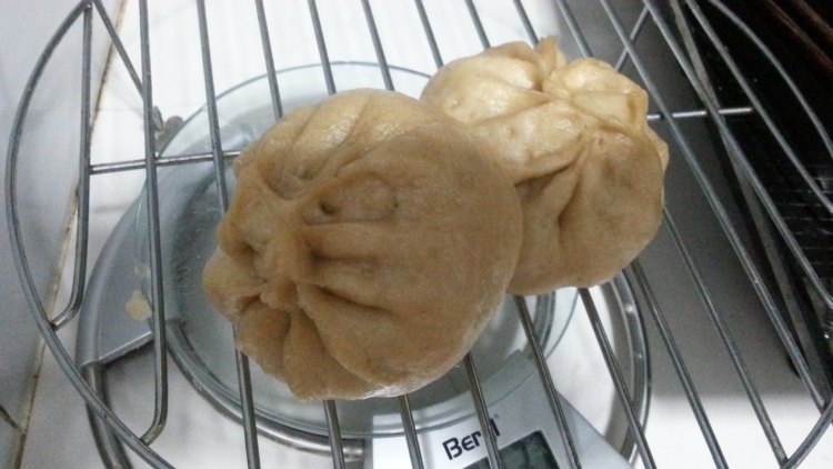全麦香菇白菜包子步骤12