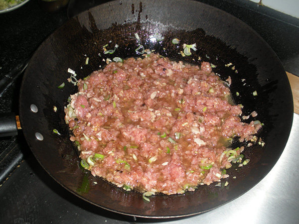 腌雪里红羊肉包子步骤19
