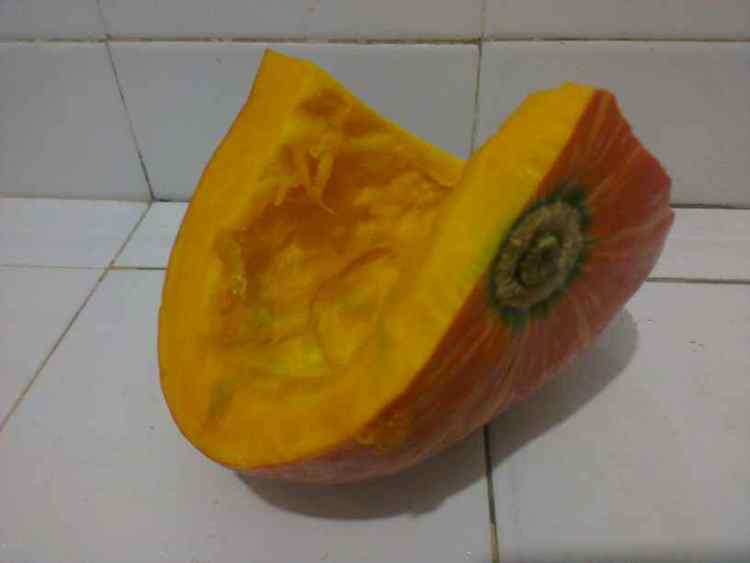 肉菜香菇南瓜包子步骤1