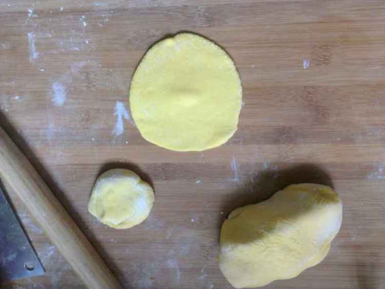 肉菜香菇南瓜包子步骤7