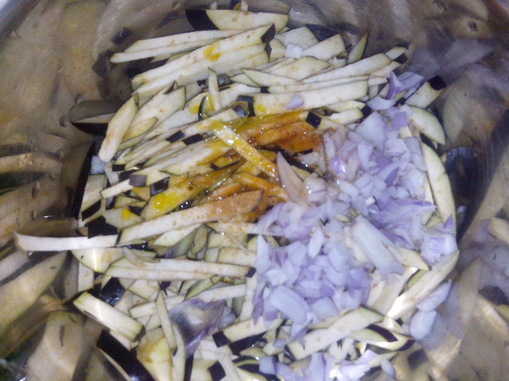 茄子尖椒馅包子步骤5