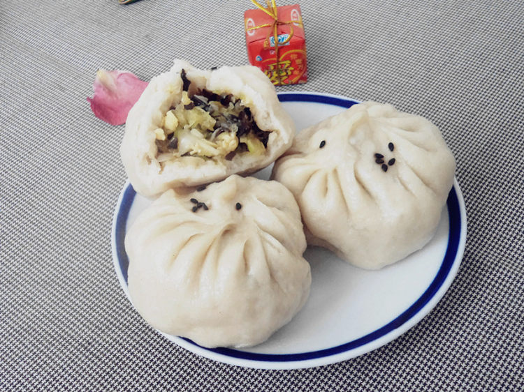 圆白菜瓜皮馅蒸包步骤12