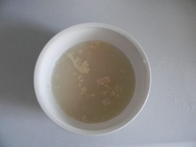 鸡蛋小白菜素馅包子步骤1