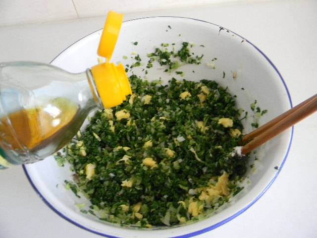 鸡蛋小白菜素馅包子步骤9