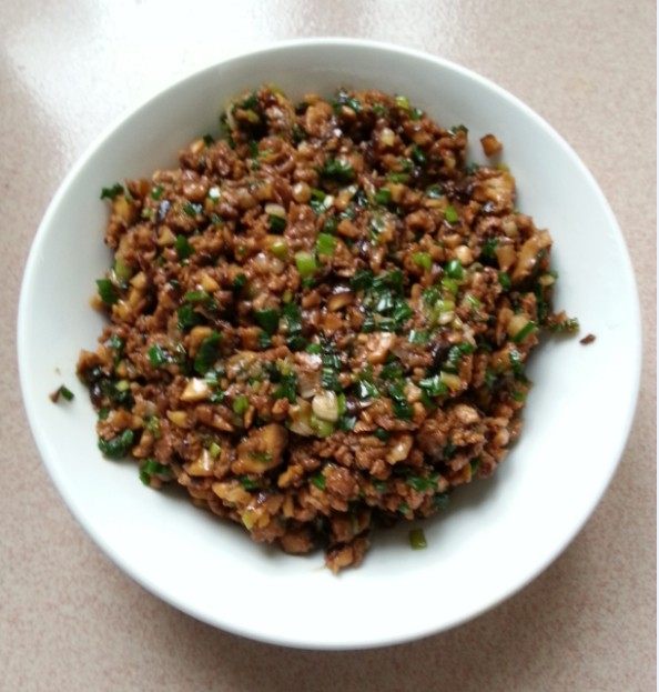香菇酱肉包步骤13