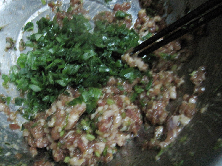 胡萝卜肉蒸包步骤5