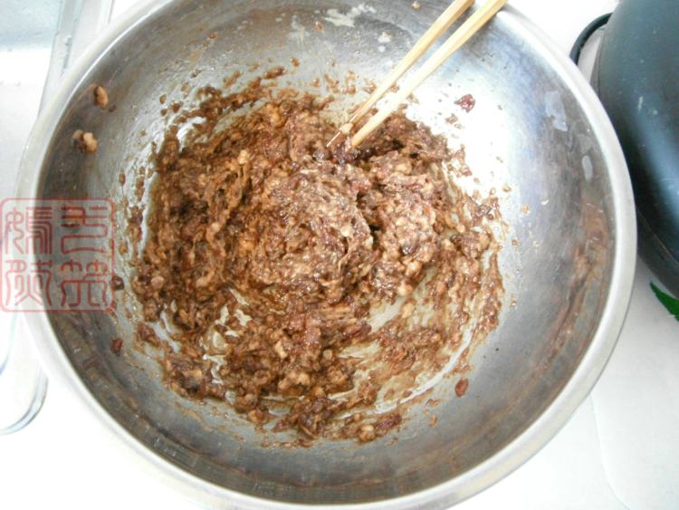 猪肉圆白菜包子步骤3