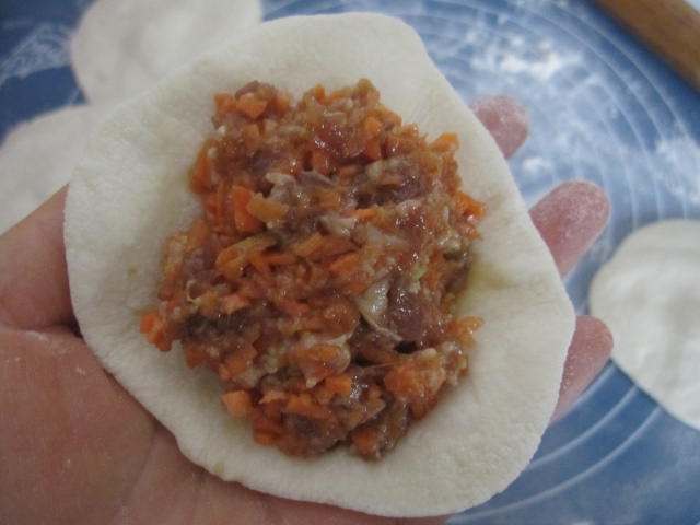 胡萝卜猪肉包子步骤10