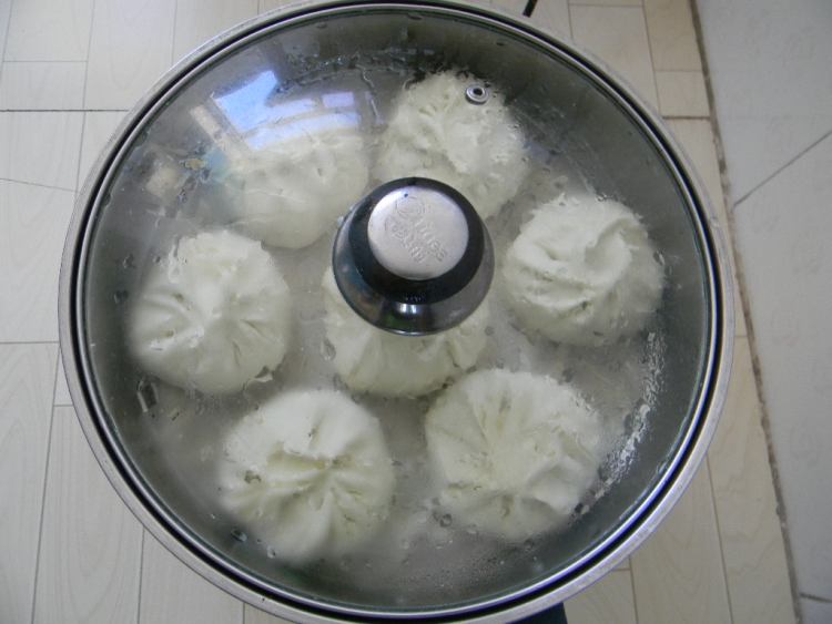 茴香鸡蛋发面包子步骤11