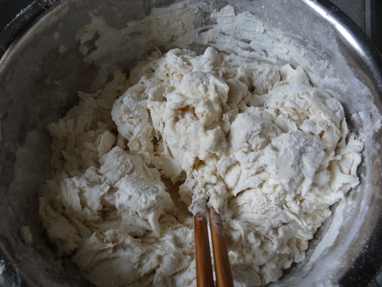 白菜肉包步骤2