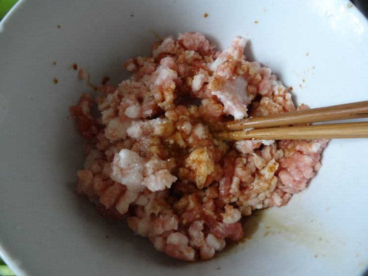 白菜肉包步骤5