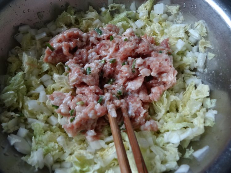 白菜肉包步骤8