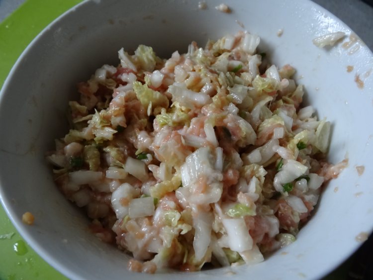 白菜肉包步骤9