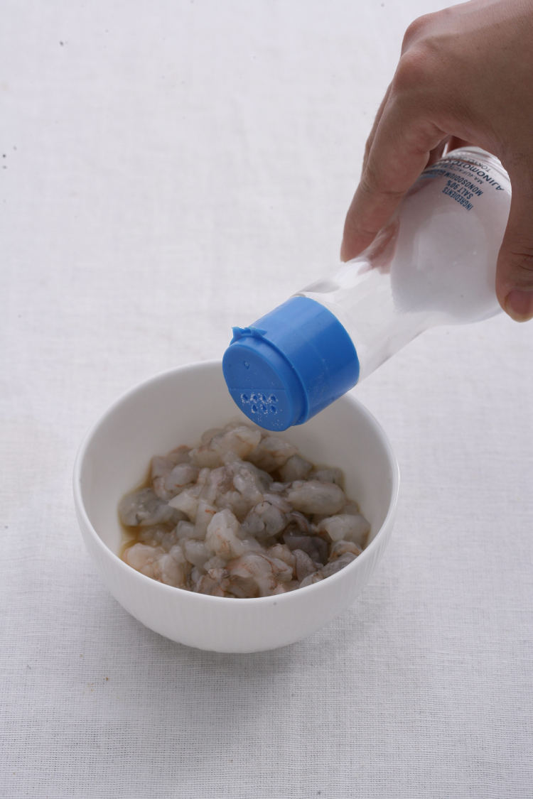 舌尖2美食 鲜虾灌汤包步骤7