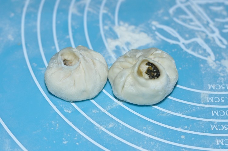 咸菜猪肉小包子步骤15