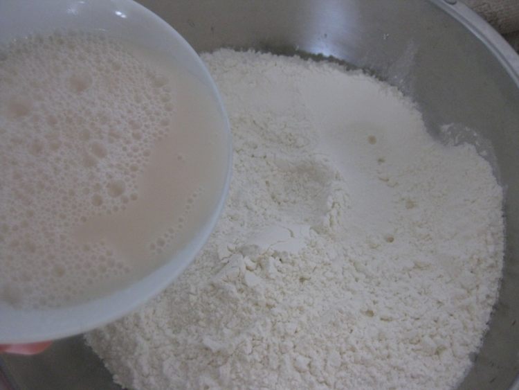 包菜鲜肉包步骤8