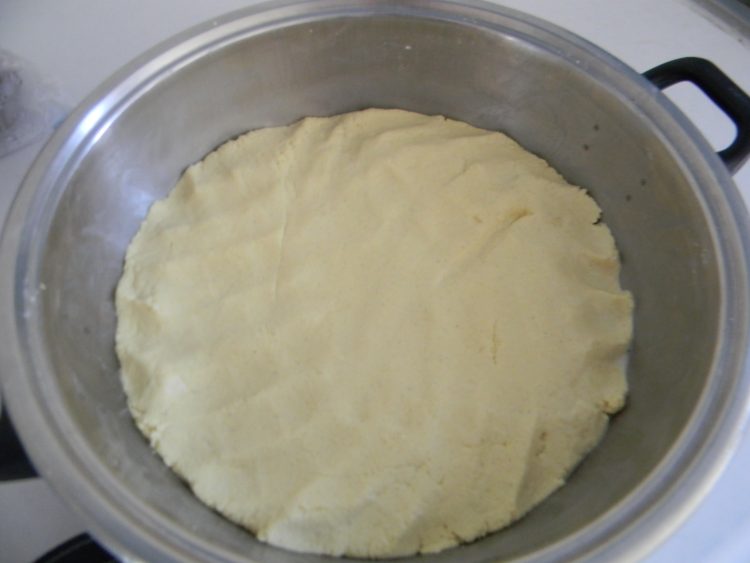 糯米粉粘豆包步骤3