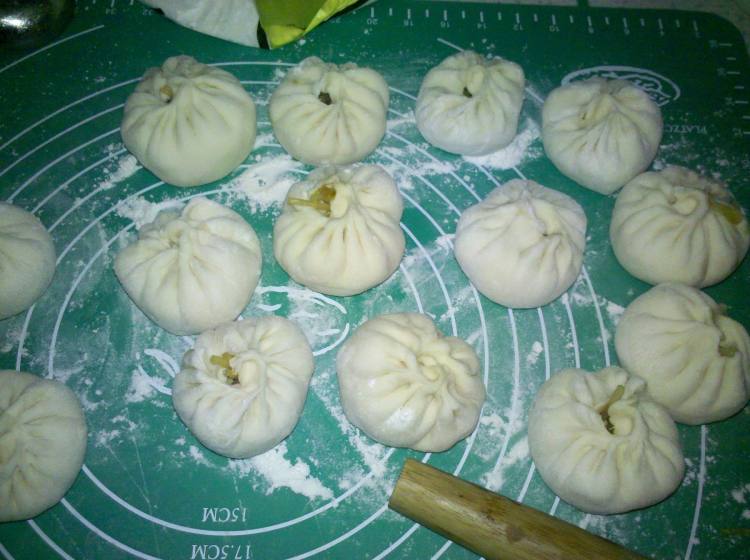鸡蛋粉丝包步骤10