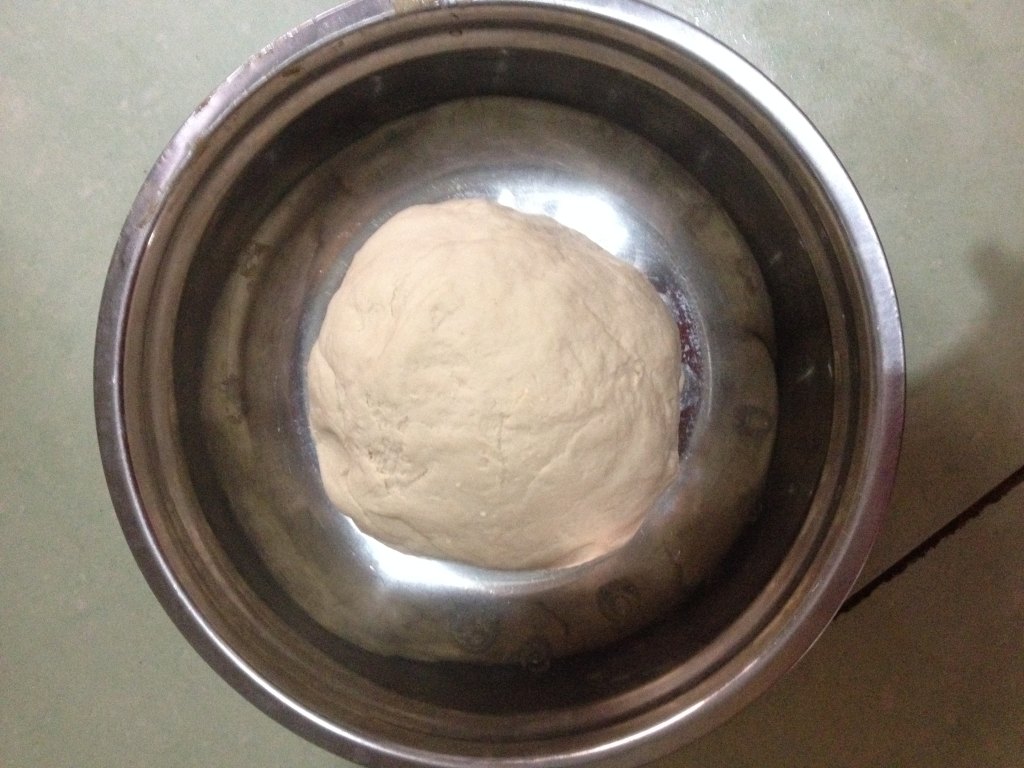 韭菜香菇鸡蛋馅包子步骤5