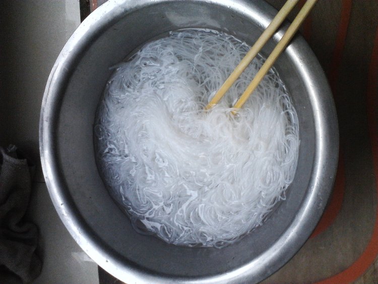 粉丝蘑菇大包子步骤1