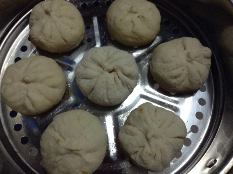 蒸羊肉大葱包子步骤9