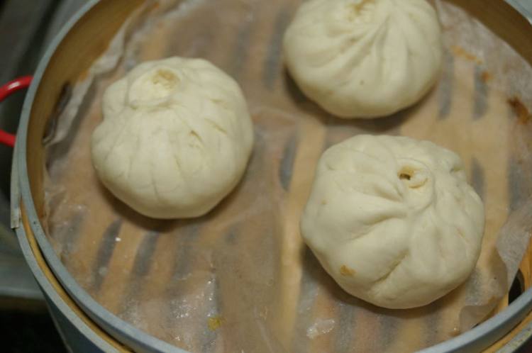 香菇冬笋鲜肉包步骤10