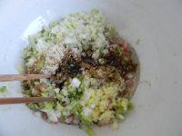 香菇肉馅水煎包步骤5