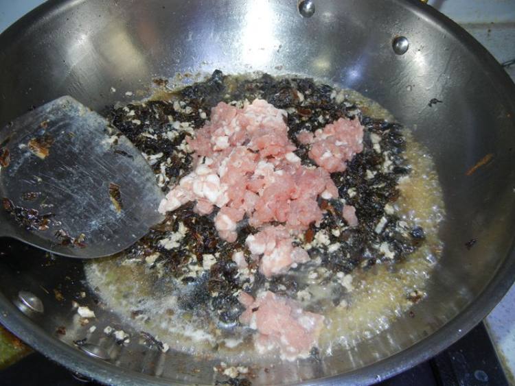 梅干菜肉包子步骤5