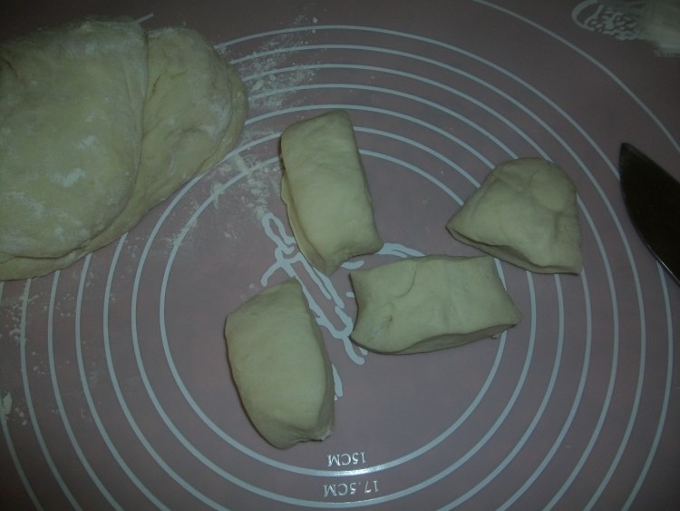 黑芝麻花生馅包子步骤9