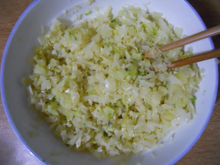 白菜素包子步骤12