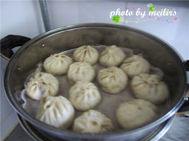 香菇梅干菜包子步骤17
