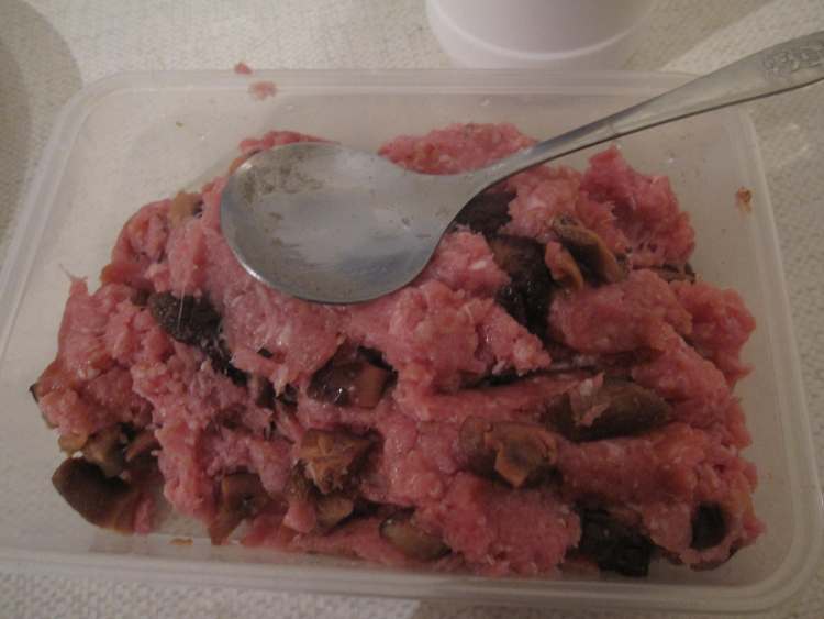 香菇萝卜肉包步骤5