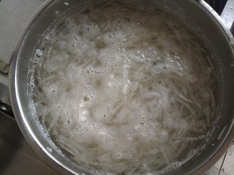 白萝卜肉包步骤9