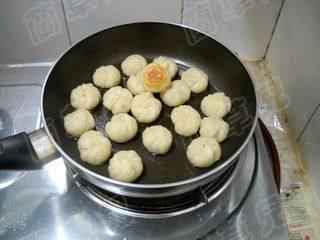双菇烤肉豆渣煎包步骤15