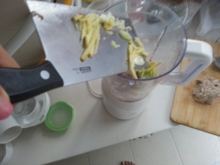 鲜虾小笼包步骤8