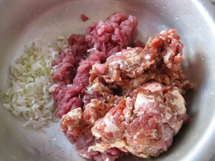 酥皮包子步骤1