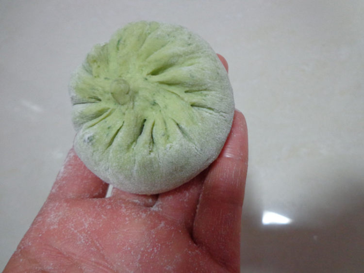 生煎菜汁大肉包步骤9
