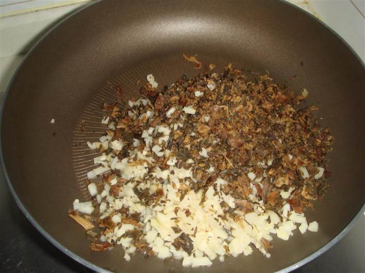梅干菜酱肉包步骤5