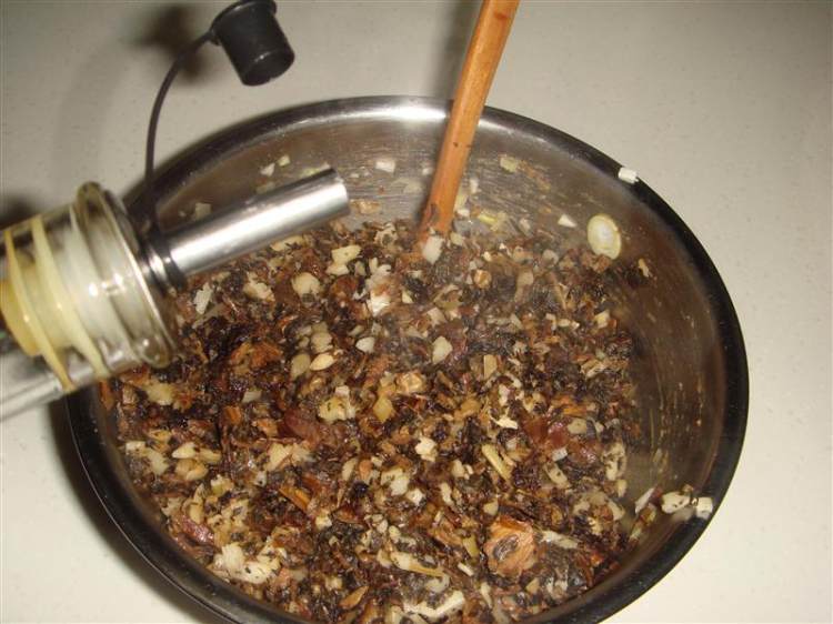 梅干菜酱肉包步骤9