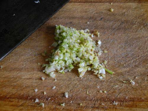 茶香三鲜小笼包步骤2