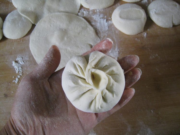 芹菜大肉包步骤7