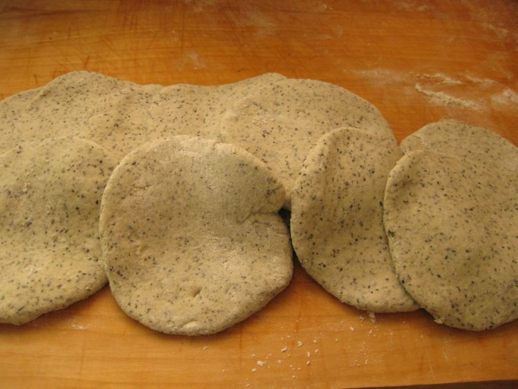 黑豆渣豆包步骤9
